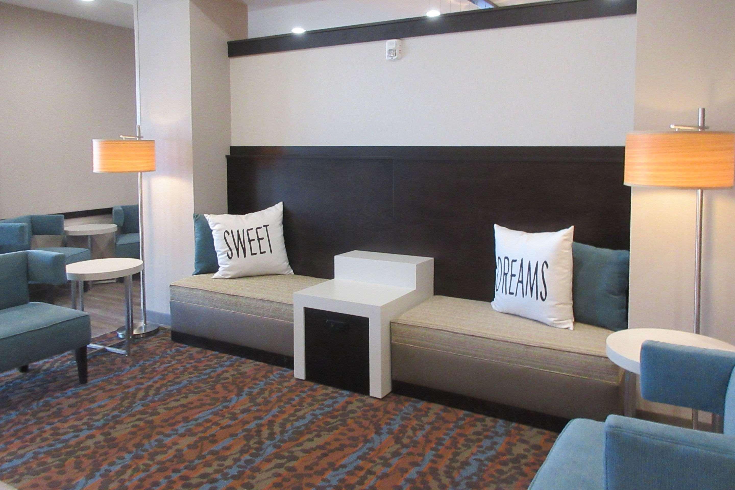Sleep Inn & Suites Oregon - Madison Buitenkant foto